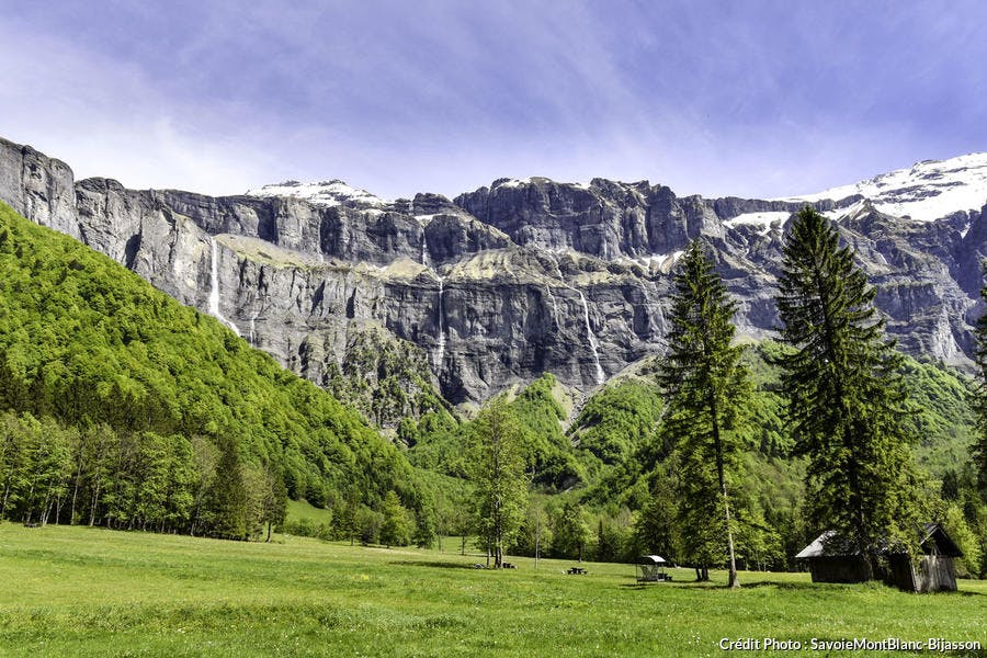 Las 30 cascadas del Cirque du Fer-à-Cheval, en Alta Saboya 