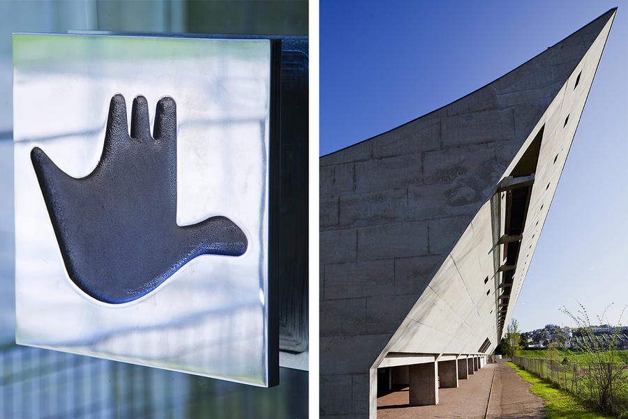 Entrada y detalle del centro cultural de Le Corbusier en Firminy