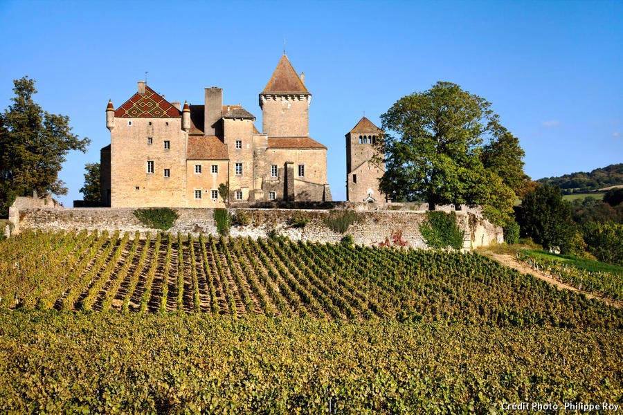 El castillo de Pierreclos, en Borgoña