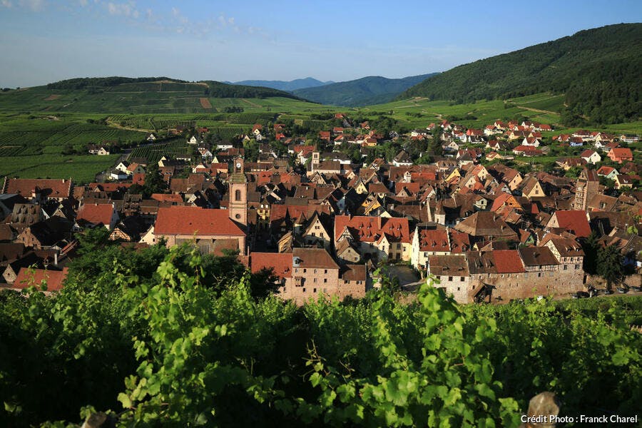 La ciudad medieval de Riquewihr, en Alsacia 