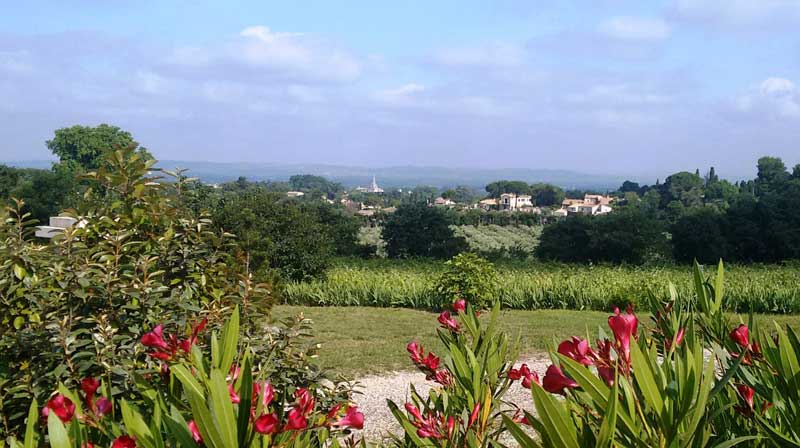 Vista de Saint-Remy-de-Provence, un bonito pueblo de Provenza