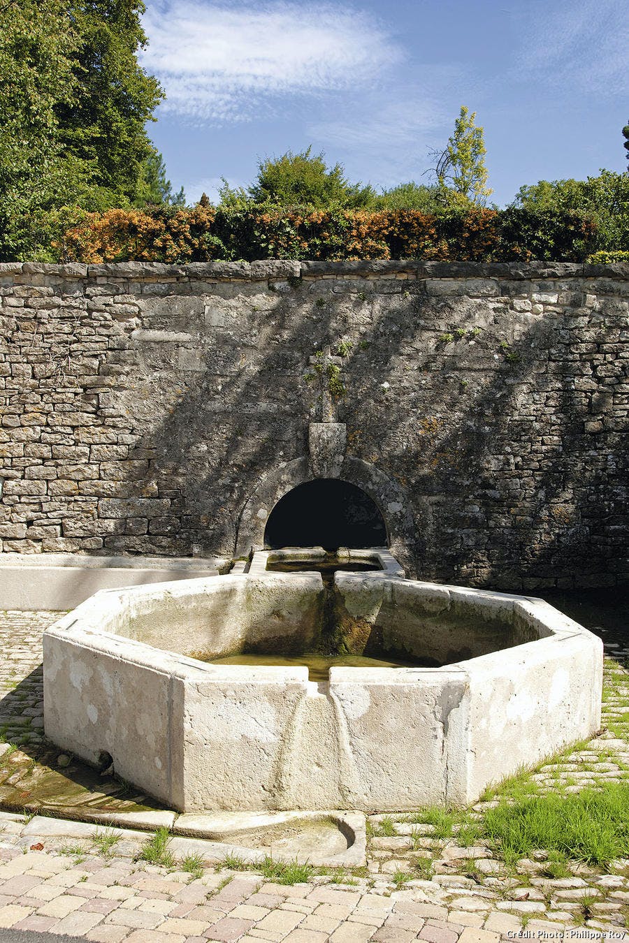 La fuente de Saint-Léger en Montbouton