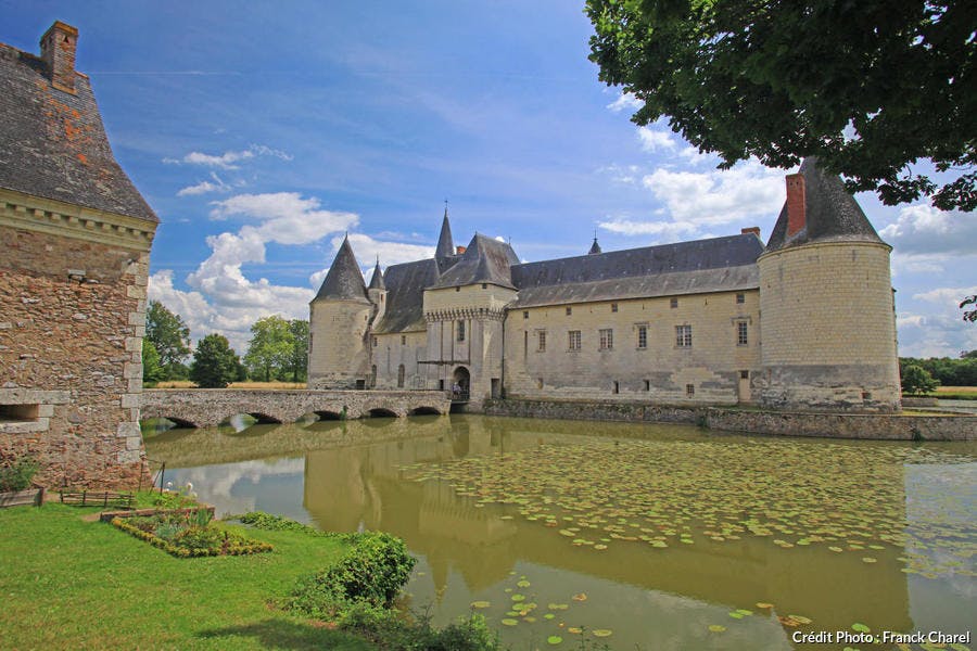 Foso del castillo de Plessis-Bourré, Maine-et-Loire