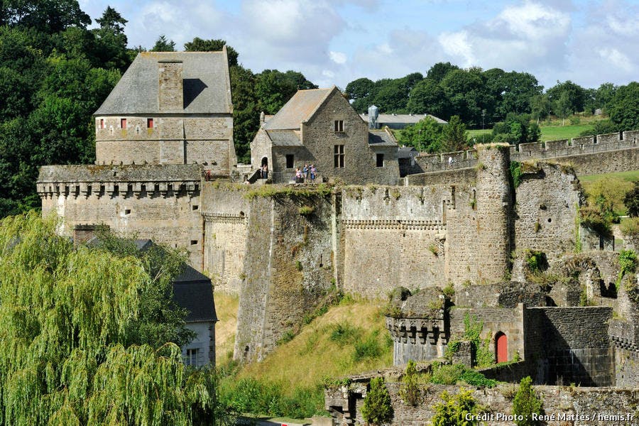 El castillo de Fougères, en Bretaña 