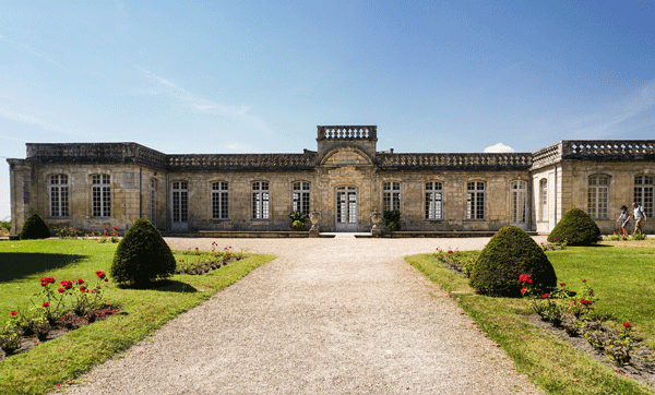 Castillo-de-Citadelle-de-Bourg-Terry-Sonnontine