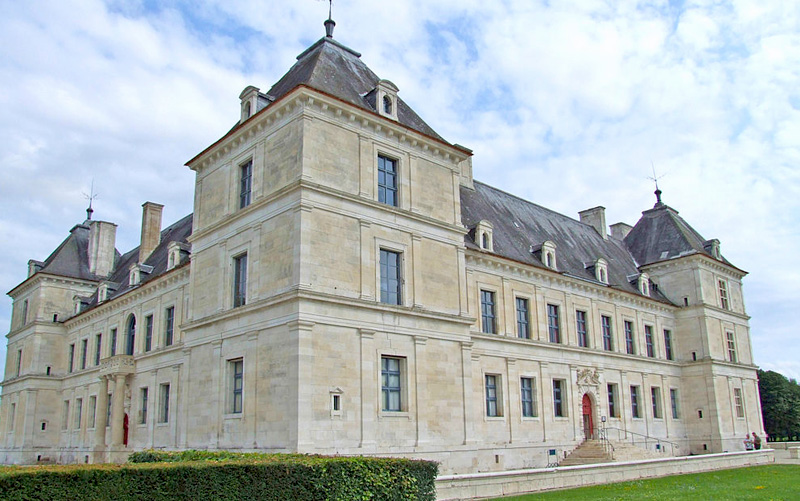 Castillo de Ancy-le-Franc Yonne Borgoña