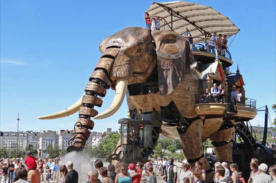 Elefante gigante Nantes, máquinas de l'ile