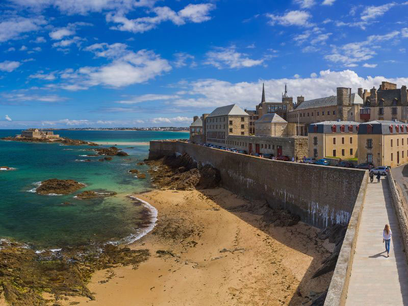 Walled port town of Saint Malo, Brittany - city of Corsairs