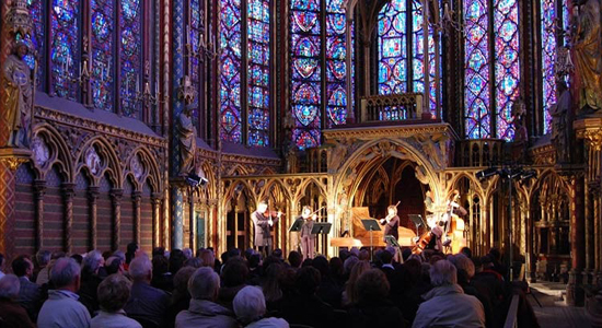 Sainte-Chapelle Paris la iglesia que es como un joyero