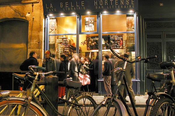 Descubra 4 fabulosas librerías en París