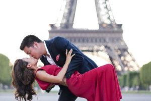 Brillante fotógrafo de París para bodas y visitas